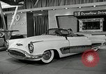 Standbild Motorama Auto Show 1953 New York City USA, 1953, aus Sekunde 22 historischem Filmmaterial Videoclip 65675037646