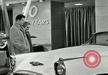 Standbild Motorama Auto Show 1953 New York City USA, 1953, aus Sekunde 32 historischem Filmmaterial Videoclip 65675037646