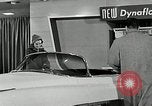 Standbild Motorama Auto Show 1953 New York City USA, 1953, aus Sekunde 44 historischem Filmmaterial Videoclip 65675037646