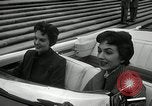 Standbild Auto Show United States USA, 1954, aus Sekunde 4 historischem Filmmaterial Videoclip 65675037649