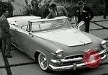 Standbild Auto Show United States USA, 1954, aus Sekunde 30 historischem Filmmaterial Videoclip 65675037649