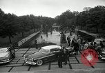 Standbild Auto Show United States USA, 1954, aus Sekunde 45 historischem Filmmaterial Videoclip 65675037649