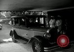 Standbild Chrysler Corporation Auto Show United States USA, 1954, aus Sekunde 13 historischem Filmmaterial Videoclip 65675037650