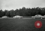 Standbild Chrysler Corporation Auto Show United States USA, 1954, aus Sekunde 32 historischem Filmmaterial Videoclip 65675037650