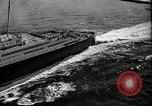 Standbild SS Queen Mary macht Datensatz Atlantiküberquerung New York United States USA, 1936, aus Sekunde 14 historischem Filmmaterial Videoclip 65675037652