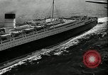 Standbild SS Queen Mary macht Datensatz Atlantiküberquerung New York United States USA, 1936, aus Sekunde 21 historischem Filmmaterial Videoclip 65675037652