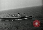 Standbild SS Queen Mary macht Datensatz Atlantiküberquerung New York United States USA, 1936, aus Sekunde 26 historischem Filmmaterial Videoclip 65675037652