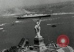 Standbild SS Queen Mary macht Datensatz Atlantiküberquerung New York United States USA, 1936, aus Sekunde 48 historischem Filmmaterial Videoclip 65675037652