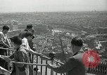 Immagine di Torcia luci montato sulla Basilica di San Pietro Roma Italia, 1935, secondo 29 filmato di repertorio 65675037669