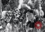 Standbild gedenken Apache Krieg Huejotzingo Puebla Mexico, 1933, aus Sekunde 56 historischem Filmmaterial Videoclip 65675037675