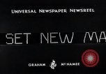 Standbild Glenn Cunningham New York United States USA, 1933, aus Sekunde 11 historischem Filmmaterial Videoclip 65675037681
