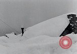 Standbild Blizzard Mount Stillman California USA, 1933, aus Sekunde 26 historischem Filmmaterial Videoclip 65675037684