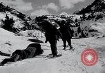Standbild Blizzard Mount Stillman California USA, 1933, aus Sekunde 35 historischem Filmmaterial Videoclip 65675037684