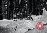 Standbild Blizzard Mount Stillman California USA, 1933, aus Sekunde 52 historischem Filmmaterial Videoclip 65675037684