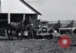 Standbild WH Holz Courtney Missouri USA, 1933, aus Sekunde 18 historischem Filmmaterial Videoclip 65675037686
