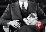 Standbild Hund Helden New York United States USA, 1932, aus Sekunde 49 historischem Filmmaterial Videoclip 65675037696