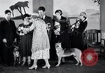Standbild Hund Helden New York United States USA, 1932, aus Sekunde 55 historischem Filmmaterial Videoclip 65675037696