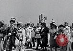 Standbild Kronprinz Tripolis Libyen, 1932, aus Sekunde 32 historischem Filmmaterial Videoclip 65675037697