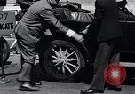 Standbild anti defekte Bremse Antrieb Berkeley California USA, 1932, aus Sekunde 28 historischem Filmmaterial Videoclip 65675037698