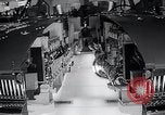 Standbild Internationale Automobilausstellung New York United States USA, 1966, aus Sekunde 14 historischem Filmmaterial Videoclip 65675037707