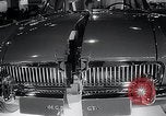 Standbild Internationale Automobilausstellung New York United States USA, 1966, aus Sekunde 20 historischem Filmmaterial Videoclip 65675037707