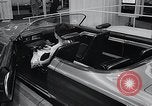 Standbild Internationale Automobilausstellung New York United States USA, 1966, aus Sekunde 46 historischem Filmmaterial Videoclip 65675037707