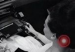 Standbild Internationale Automobilausstellung New York United States USA, 1966, aus Sekunde 52 historischem Filmmaterial Videoclip 65675037707
