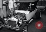 Standbild Internationale Automobilausstellung New York United States USA, 1966, aus Sekunde 57 historischem Filmmaterial Videoclip 65675037707