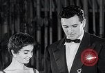 Standbild Hugh O' Brian California United States USA, 1954, aus Sekunde 29 historischem Filmmaterial Videoclip 65675037713