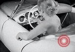 Image World Motor Sports Show de 1954 New York City USA, 1954, de la seconde 14 séquences d'archives historiques vidéo 65675037715