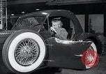 Image World Motor Sports Show de 1954 New York City USA, 1954, de la seconde 16 séquences d'archives historiques vidéo 65675037715