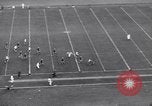 Image le football United States USA, 1935, de la seconde 19 séquences d'archives historiques vidéo 65675037727