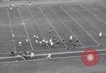 Image le football United States USA, 1935, de la seconde 24 séquences d'archives historiques vidéo 65675037727