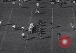 Standbild Kalifornien über UCLA 1935 Fußball-Spiel Los Angeles California USA, 1935, aus Sekunde 30 historischem Filmmaterial Videoclip 65675037728
