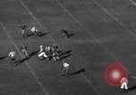 Standbild Kalifornien über UCLA 1935 Fußball-Spiel Los Angeles California USA, 1935, aus Sekunde 51 historischem Filmmaterial Videoclip 65675037728