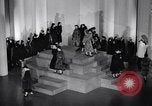 Standbild nationalen Pelz anzeigen New York United States USA, 1936, aus Sekunde 13 historischem Filmmaterial Videoclip 65675037729