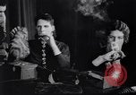Standbild Masken- und Perückenverein-Mitglieder in Drag Philadelphia Pennsylvania USA, 1936, aus Sekunde 12 historischem Filmmaterial Videoclip 65675037730