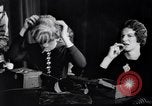 Standbild Masken- und Perückenverein-Mitglieder in Drag Philadelphia Pennsylvania USA, 1936, aus Sekunde 14 historischem Filmmaterial Videoclip 65675037730