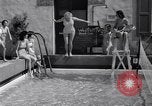 Standbild Wasser Tennis Venice Beach Los Angeles California USA, 1936, aus Sekunde 10 historischem Filmmaterial Videoclip 65675037733