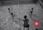 Standbild Wasser Tennis Venice Beach Los Angeles California USA, 1936, aus Sekunde 27 historischem Filmmaterial Videoclip 65675037733