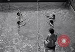 Standbild Wasser Tennis Venice Beach Los Angeles California USA, 1936, aus Sekunde 36 historischem Filmmaterial Videoclip 65675037733