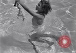 Standbild Wasser Tennis Venice Beach Los Angeles California USA, 1936, aus Sekunde 49 historischem Filmmaterial Videoclip 65675037733