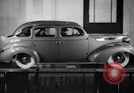 Standbild Auto Show New York City USA, 1936, aus Sekunde 14 historischem Filmmaterial Videoclip 65675037734