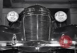 Standbild Auto Show New York City USA, 1936, aus Sekunde 18 historischem Filmmaterial Videoclip 65675037734