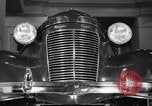 Standbild Auto Show New York City USA, 1936, aus Sekunde 19 historischem Filmmaterial Videoclip 65675037734
