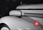 Standbild Auto Show New York City USA, 1936, aus Sekunde 21 historischem Filmmaterial Videoclip 65675037734