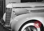 Standbild Auto Show New York City USA, 1936, aus Sekunde 25 historischem Filmmaterial Videoclip 65675037734