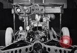 Standbild Auto Show New York City USA, 1936, aus Sekunde 43 historischem Filmmaterial Videoclip 65675037734