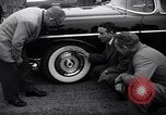 Standbild Firestone Nachweis REIFENPANNE REIFEN United States USA, 1955, aus Sekunde 7 historischem Filmmaterial Videoclip 65675037736