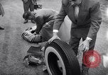 Standbild Firestone Nachweis REIFENPANNE REIFEN United States USA, 1955, aus Sekunde 26 historischem Filmmaterial Videoclip 65675037736